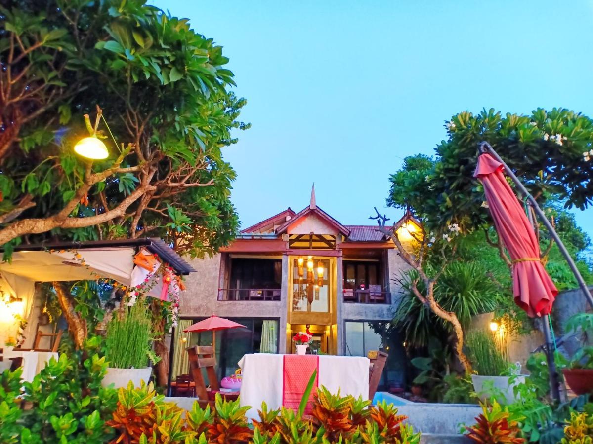 Sofa Gallery Hotel Nong Khai Exterior photo